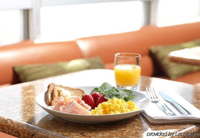 Springhill Suites Hartford Airport/Windsor Locks Esterno foto